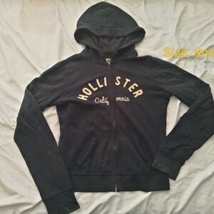 Hollister Women's Black Zip-Up Hoodie